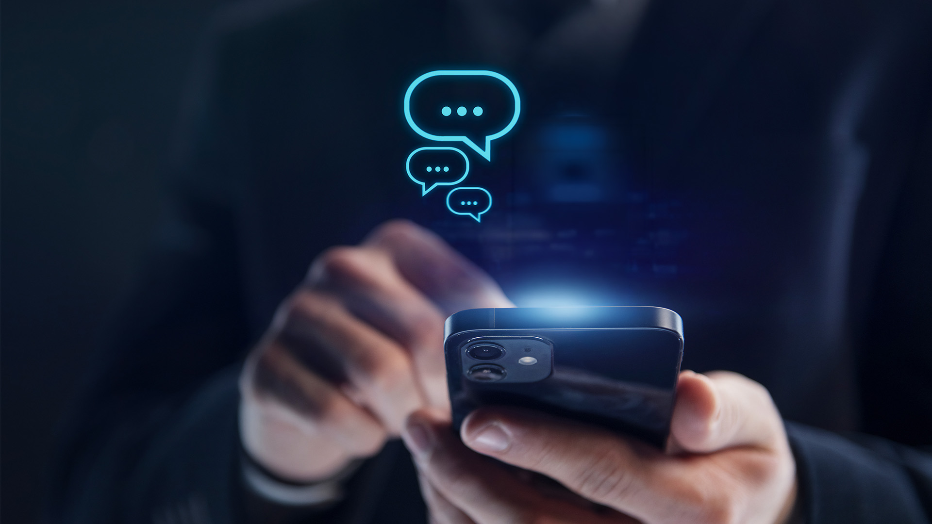 What Is the Difference Between a Chatbot and an AI Customer Service Agent?