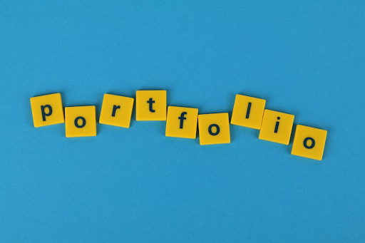 How Students Can Build a Data Portfolio With News API Projects